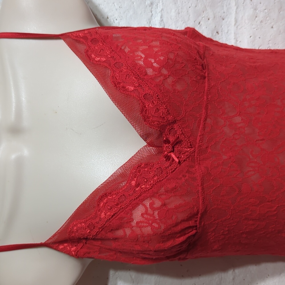 Victoria's Secret The Lacie Slip RED 🌹 - Picture 2 of 5